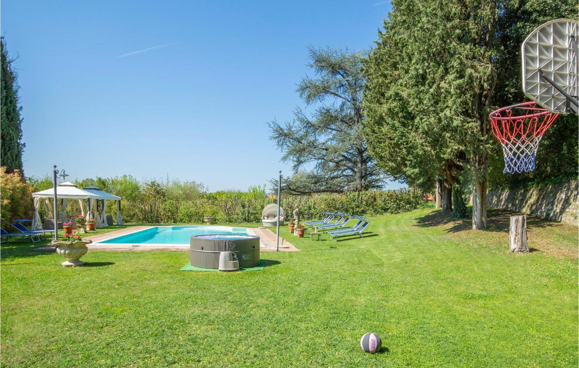 Villa Pieve, Лучиньяно Экстерьер фото